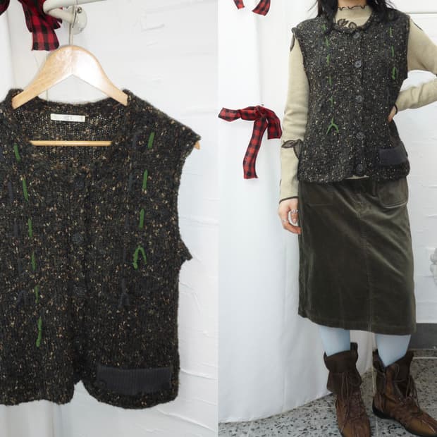 Deep forest knit vest