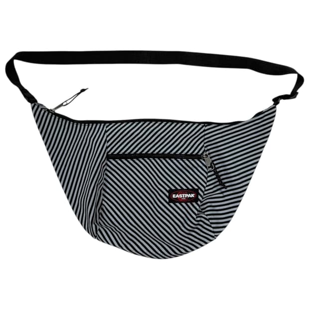 이스트팩 빈티지 스트라이프 반달백 크로스백 가방