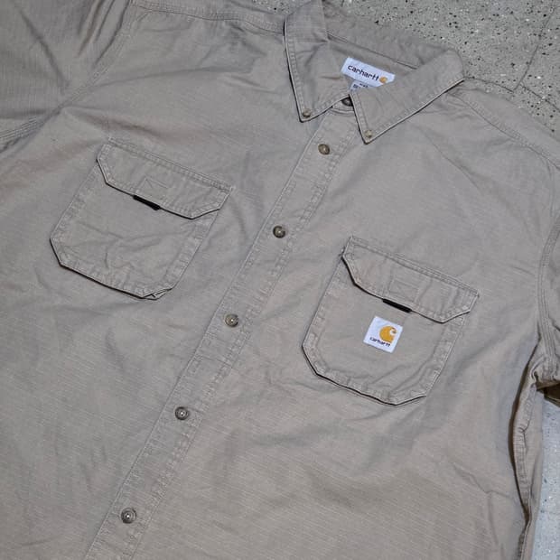 Carhartt 칼하트 베이지 반팔셔츠
