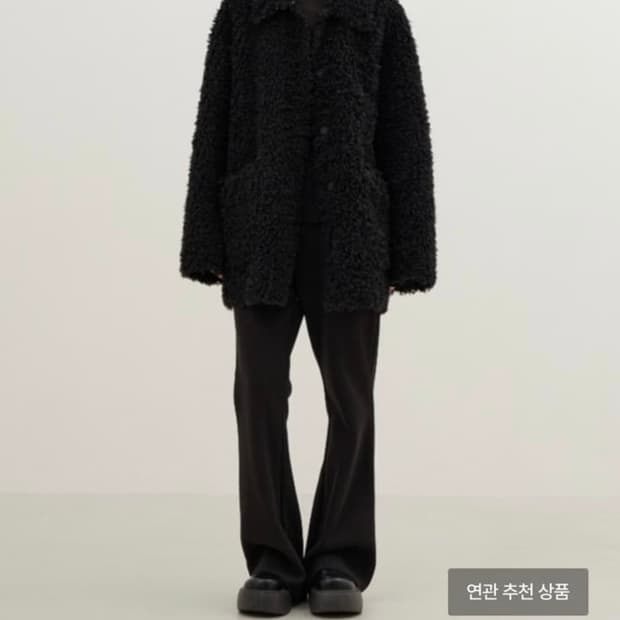 ESSENTIAL by EQL 리버시블 시어링 퍼자켓 블랙 구해요