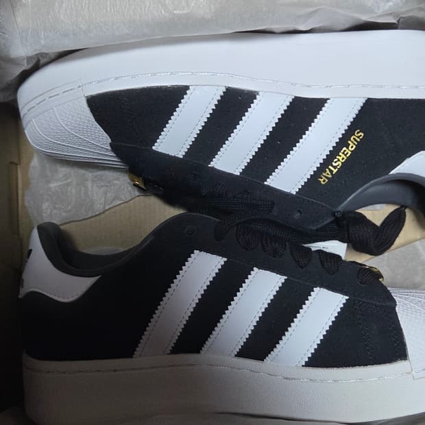 아디다스 슈퍼스타 XLG