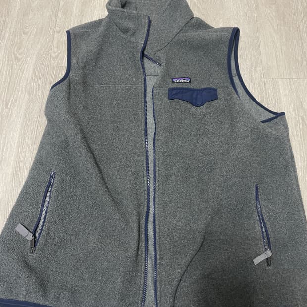 파타고니아 플리스 조끼 회색 xl