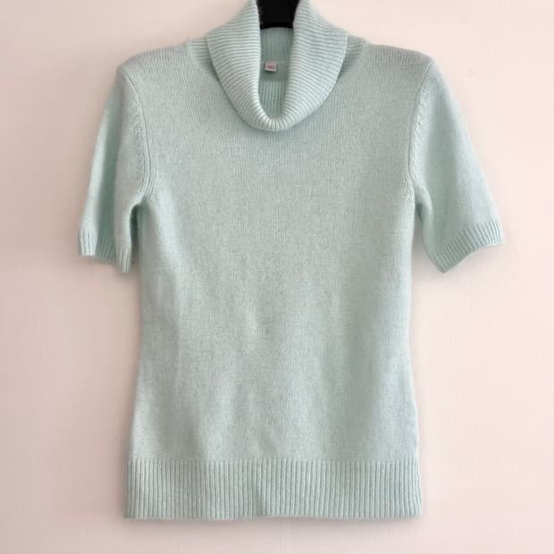 유니클로 앙고라 하프 니트