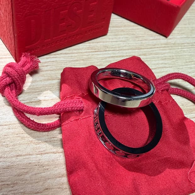 디젤 Dx1170 스테인리스 스틸 링 세트 실버 블랙 (2개 세트)