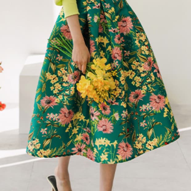 그녀희제 아델 플라워 A라인 스커트 