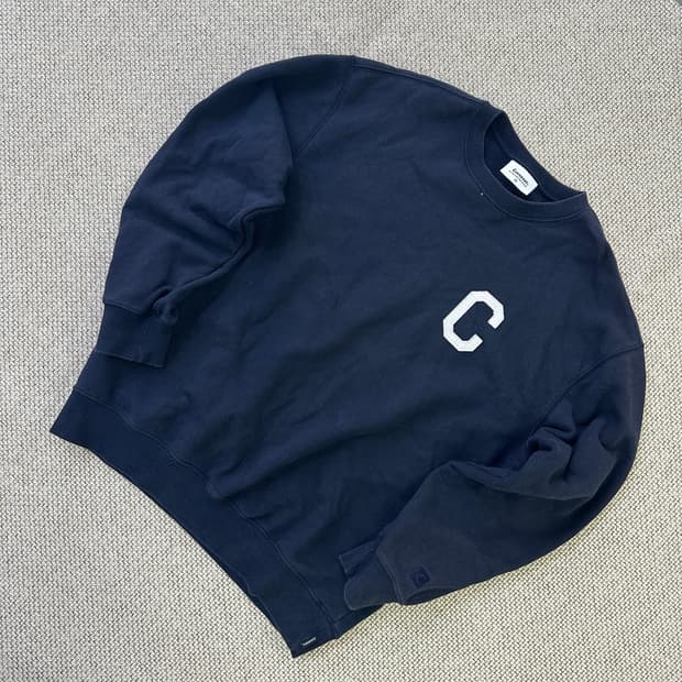 M 커버낫 C로고 크루넥 맨투맨 0410D