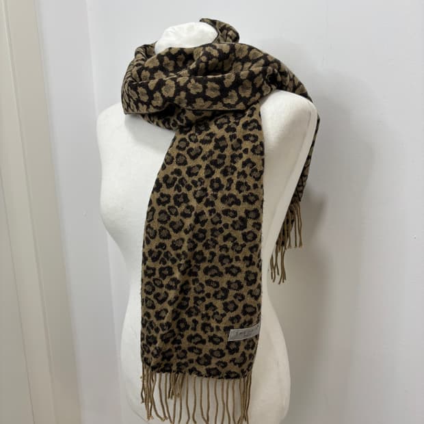 Theoria 브라운 호피 레오파드 머플러 목도리