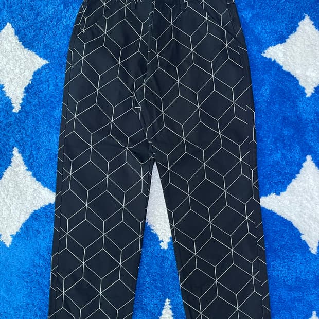 PLEASURES 플레져스 보컬 큐브 패턴 팬츠 (32)