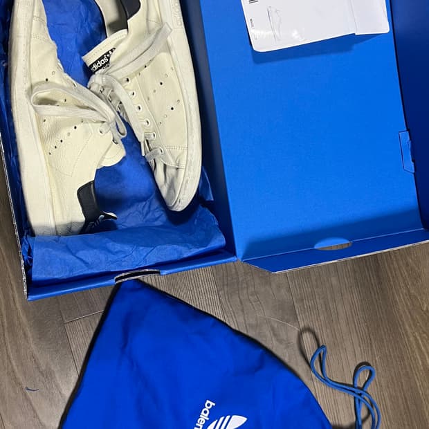 [39] 발렌시아가 아디다스 스탠스미스