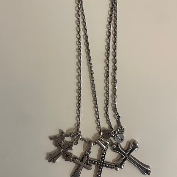 UNDERCOVER x TRASH 5 cross necklace