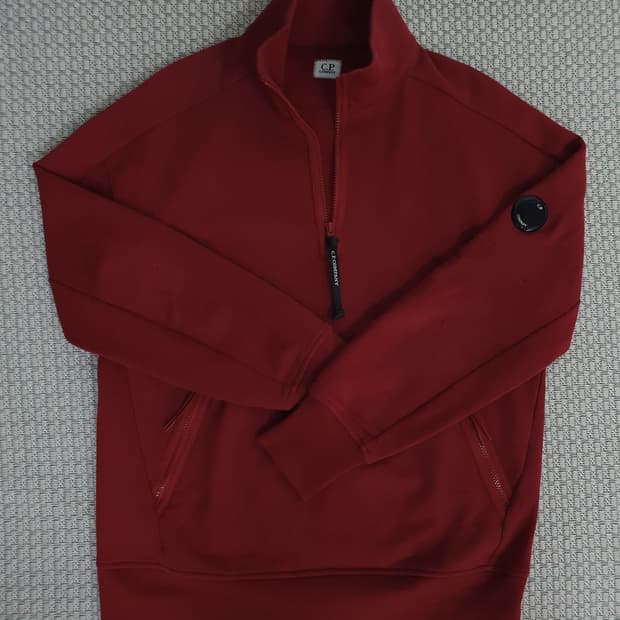 2022 Red Quarter Zip Fleece (L)
