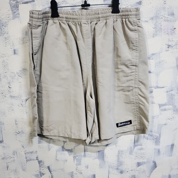 펜필드 베이지 반바지 