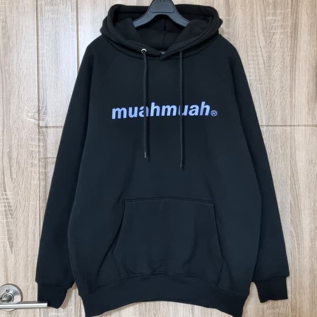 무야무야 후드티