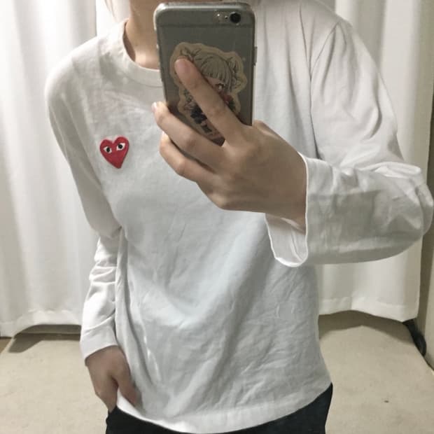 꼼데가르송 화이트 긴팔 롱슬리브 티셔츠