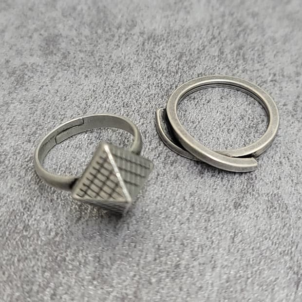 stud ring set
