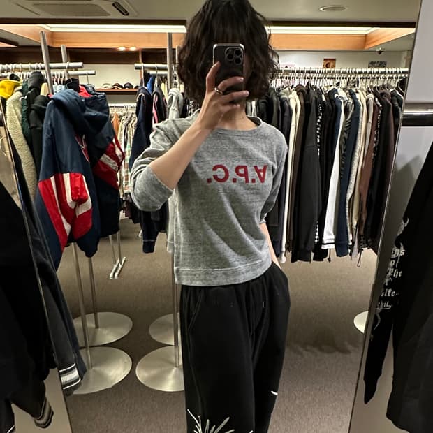 S)아페쎄 빈티지 그레이 크롭 스웻셔츠