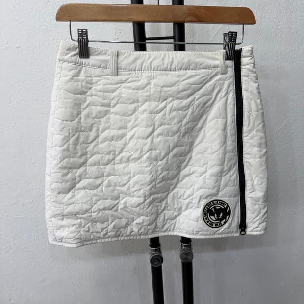 정품) WAAC 왁 골프 화이트 퀼팅 스커트 2(26)