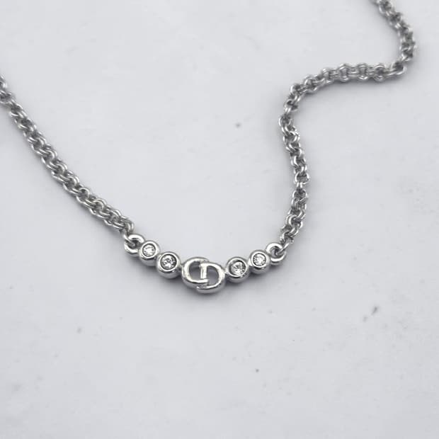 디올 클래식 CD로고 목걸이