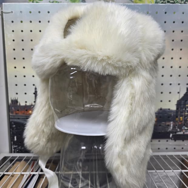 노비스 여성겨울모자 퍼 털모자 귀달이 방한모자 트래퍼햇 KG68