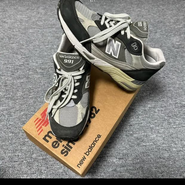 뉴발란스 991xg 그레이