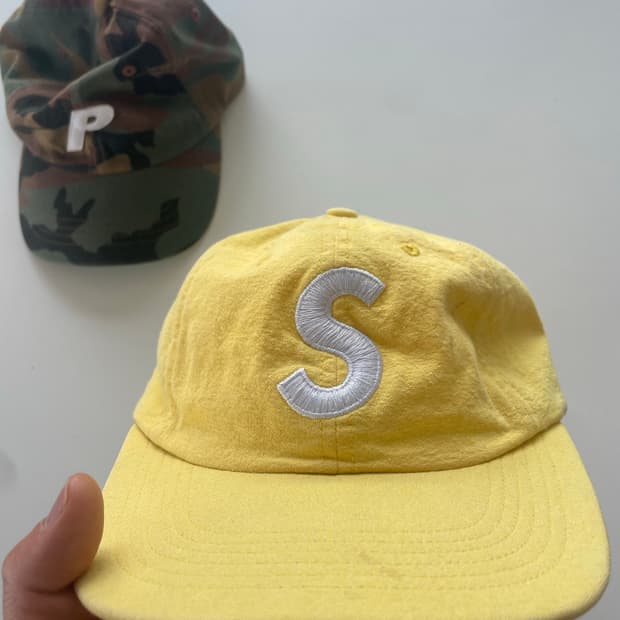 슈프림 6패널 모자 볼캡