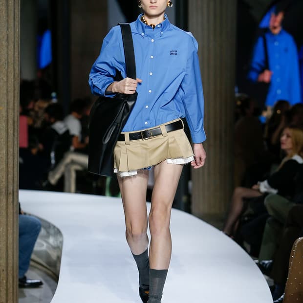 MIU MIU 미우미우 블루 셔츠 IT38 판매해요