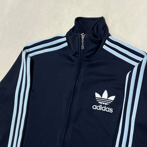 100 아디다스 유로파 스카이블루 라인 네이비 트랙탑