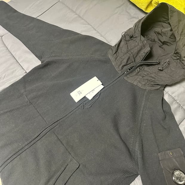 Cpcompany 씨피컴퍼니 니트집업