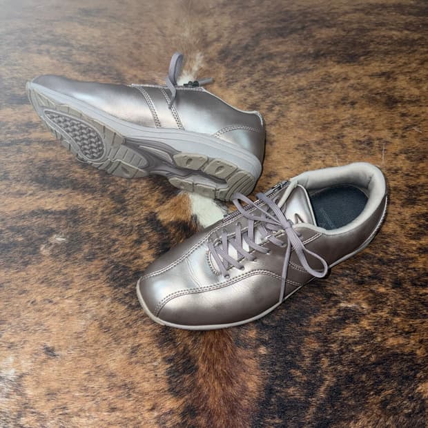 MIzuno 미즈노 빈티지 운동화