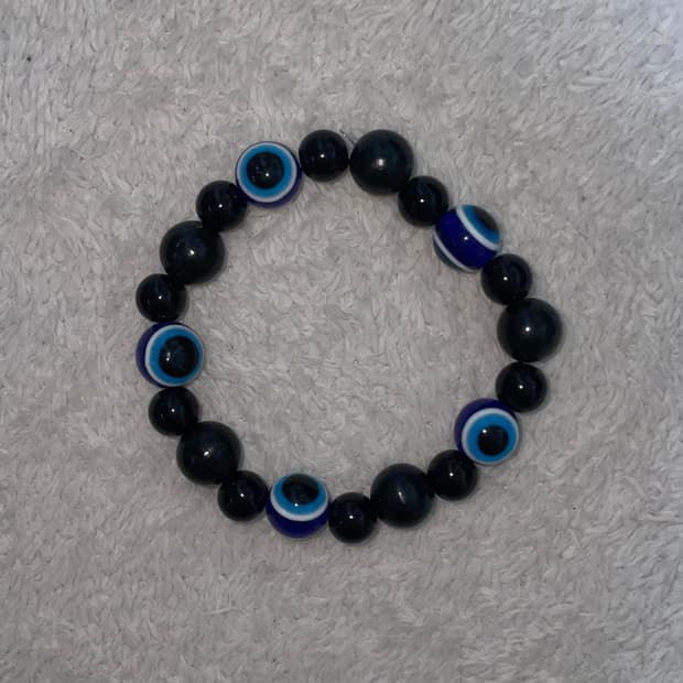 eyes beads bracelet