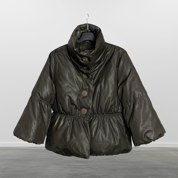 SOLO/PLUS YURIE NITANI 패딩 