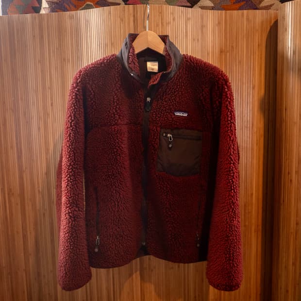 FA04 Patagonia Deeppile Cardigan, M