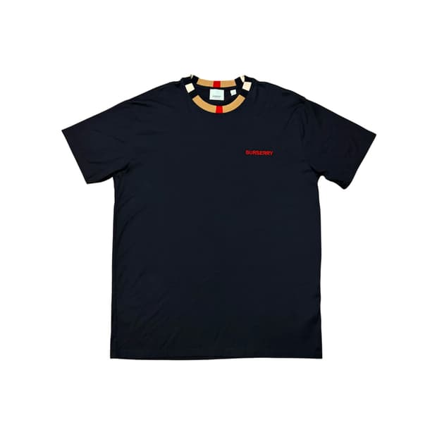 (새상품급) 버버리 반팔 티셔츠 (M) 실측 100-105 L-XL 정도