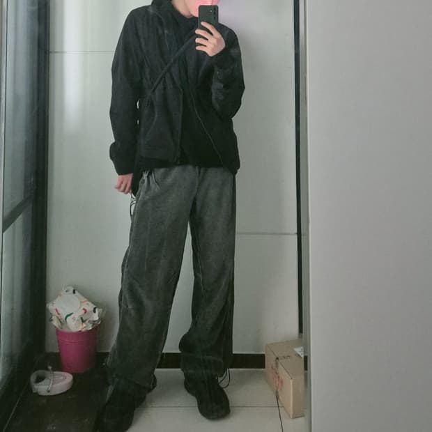 Xlim ep5 07 trousers