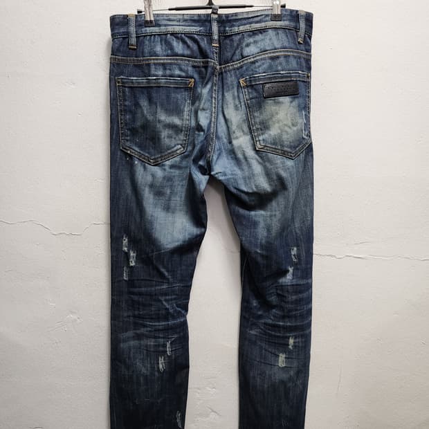 디스퀘어드2 가죽패치 데님 청바지