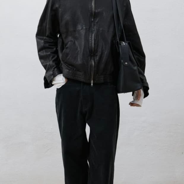 25FW 유스 레더 블루종