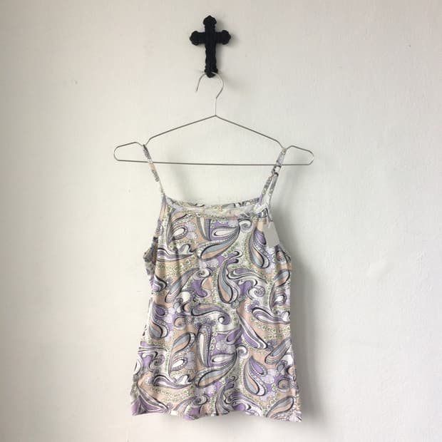 Paisley pattern sleeveless