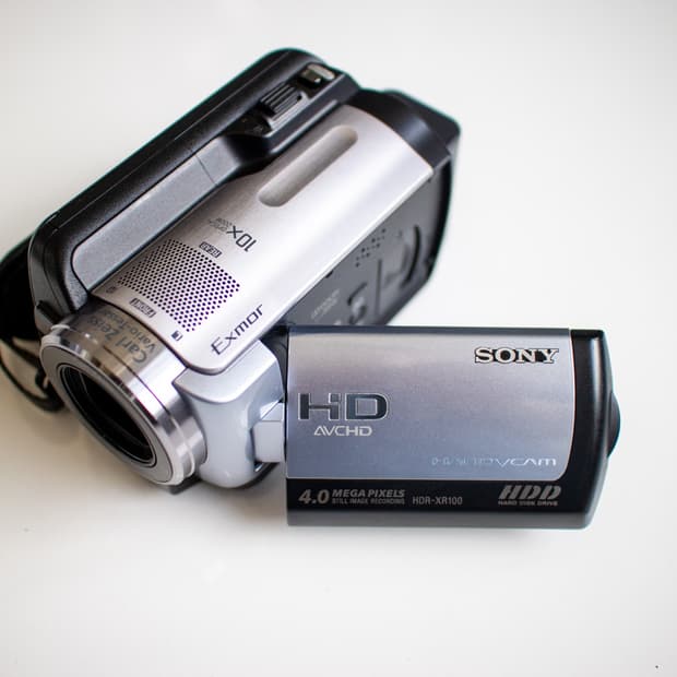 Sony HDR XR100 / 빈티지 디지털 캠코더