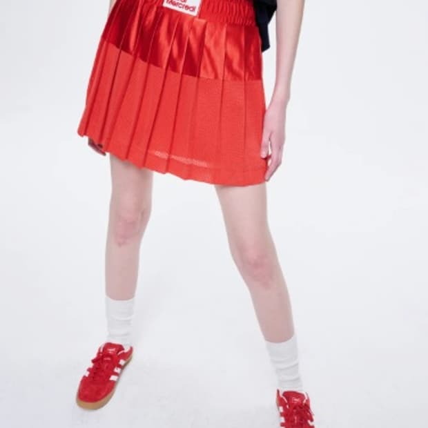 마르디 메크르디 새틴매쉬 플리츠 미니스커트 레드 F