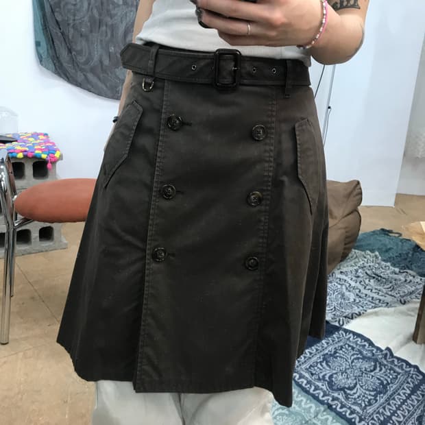 빈폴 여성 더블버튼 미디스커트 
