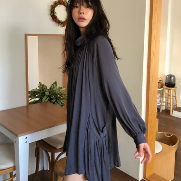 플로우 셔링 원피스 차콜