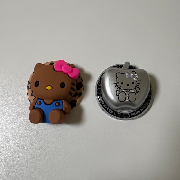 헬로키티 맥세이프 그립톡