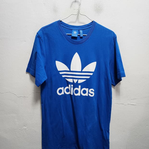 아디다스 트레포일 반팔 티셔츠