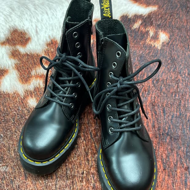 [240] 닥터마틴 제이든 플랫폼 워커 스무스 블랙