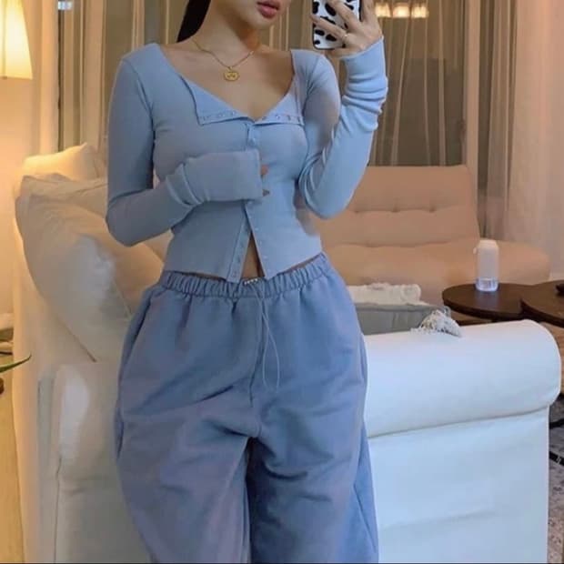 Glowny Spooning Nostelgia baby blue