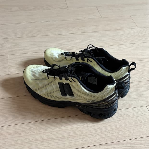 뉴발란스 1906r 피스타치오 버터 275/새상품/박스X