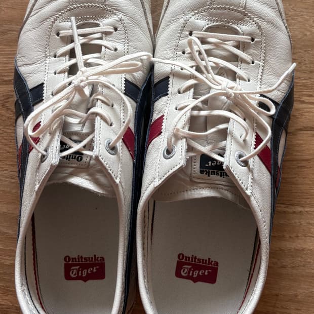 오니츠카 타이거 260