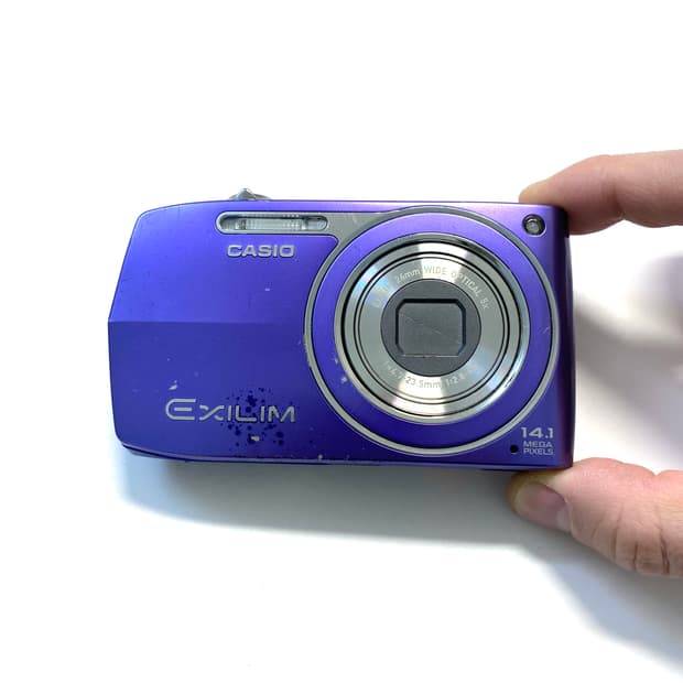 카시오 엑슬림 EX-Z2000 디지털 카메라