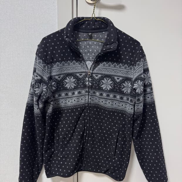 유니클로 노르딕 도트 플리스 집업