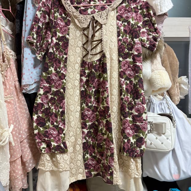 엑시즈팜 플라워 레이스 원피스 히메카지히메갸루로걀